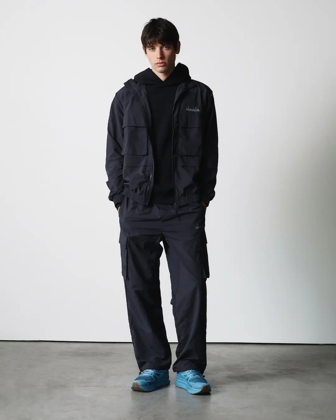 19_DIADORA 511173